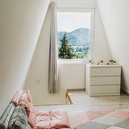 Ringat-lak Panoramic Hideout Just For 2 Nagymaros